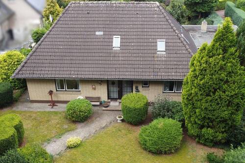 Eingang - 7 Zimmer Bungalow zum Kaufen in Barßel / OT Neuland
