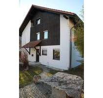 Gepflegte DHH - 395.000,00&nbsp;EUR Kaufpreis, ca.&nbsp; 137,50&nbsp;m&sup2;&nbsp;Wohnfl&auml;che in Passau (PLZ: 94036) Kohlbruck