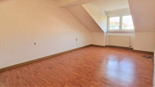 Zimmer 2 - Etagenwohnung mit 53,00 m&sup2; in Mannheim zur Miete