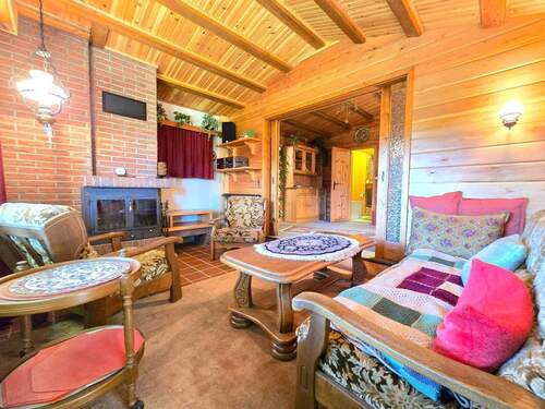 Wohnzimmer - Mehrfamilienhaus, Wohnhaus mit 56,00 m&sup2; in Dahlenburg zum Kaufen