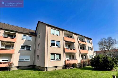 Rückwärtige Ansicht - In gefragter Lage - 189.000,00&nbsp;EUR Kaufpreis, ca.&nbsp; 77,00&nbsp;m&sup2;&nbsp;Wohnfl&auml;che