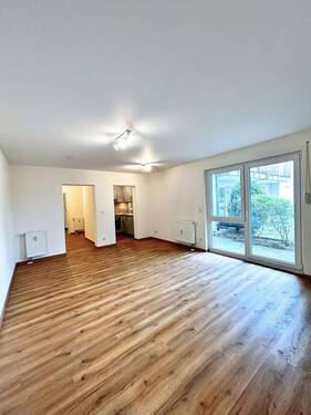 Wohn/Esszimmer - 2 Zimmer Etagenwohnung in Herzogenaurach