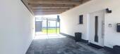 Garage, Carport, Hauseingang - Einfamilienhaus mit 177,00 m&sup2; in Oberreichenbach zur Miete