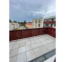 Sonnige 3-Zimmer Whg mit Einbauküche, Balkon und TG-Stellplatz - Stein