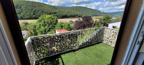 Balkon mit unverbaubarem Blick - 6 Zimmer Einfamilienhaus in Gemünden am Main