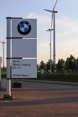 nahegelegenes BMW-Werk - 