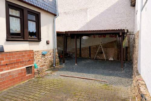 Innenhof Parkplatz - 