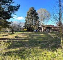 Baugrundstück in gefragter Lage von Berlin - Altglienicke (Treptow)