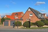Bild 3 - 8 Zimmer Mehrfamilienhaus, Wohnhaus in List auf Sylt