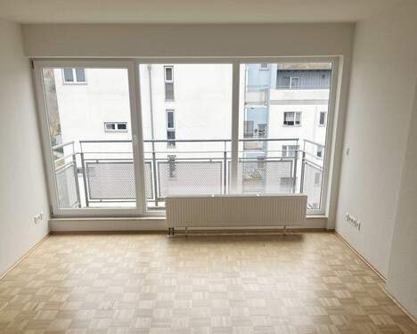 Wohnen - 2 Zimmer Etagenwohnung zur Miete in Erfurt