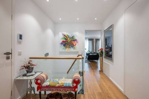 Flur - Etagenwohnung mit 70,60 m² in München zum Kaufen