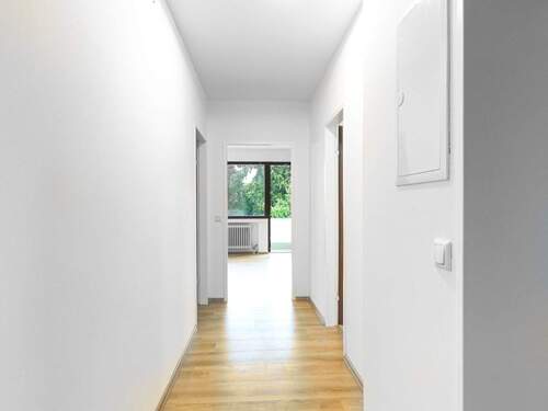 Flur - 2 Zimmer Etagenwohnung in Minden