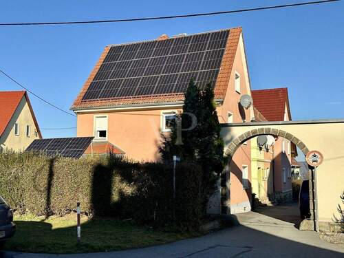 Außenasicht - 6 Zimmer Reihenendhaus in Heidenau