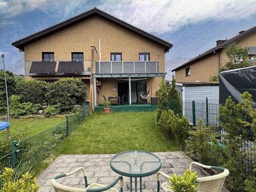 Außenansicht - 4 Zimmer Doppelhaushälfte in Salzkotten