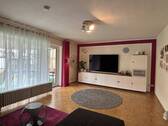 Wohnzimmer - Doppelhaushälfte mit 105,00 m&sup2; in Salzkotten zum Kaufen