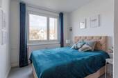 Schlafzimmer mit Wasserbett - 