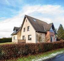 Zweifamilienwohnhaus im Grünen mit großem Grundstück in Bohmte-Herringhausen! - Bohmte / Herringhausen