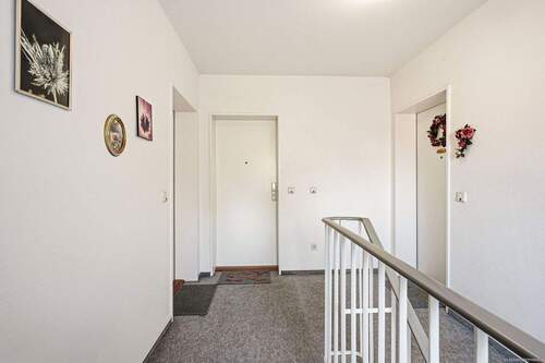 Hausflur vor der Wohnung - 