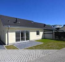 Erstbezug: Moderne, energieeffiziente Doppelhaushälfte in ruhiger Lage! - Büchen
