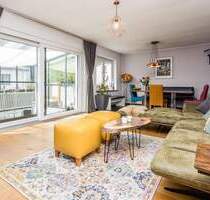 Modernes Einfamilienhaus mit schönem Garten in Berlin-Wartenberg