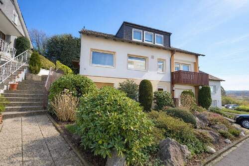 Die schicke Frontansicht - 2-Familienhaus Mehrgenerationenhaus auf ca. 900m² großen Erbpachtgrundstück in Hohenlimburg!