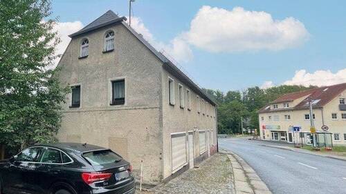 Straßenansicht - 4 Zimmer Mehrfamilienhaus, Wohnhaus zum Kaufen in Mohorn
