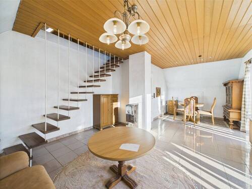 Wohn-/ Esszimmer DG - 