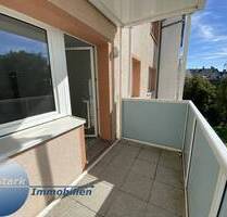 STARK! Helle 3-R-Wohnung mit Balkon und EBK! - Plauen Westend