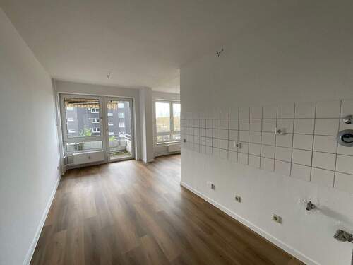 Küche - 3 Zimmer Etagenwohnung zur Miete in Remscheid