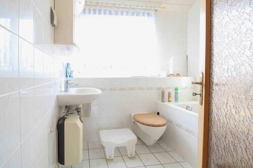 Badezimmer im 1.OG - 