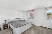 Schlafzimmer 2 OG - 