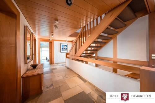 Flur Erdgeschoss Bild 2 - 