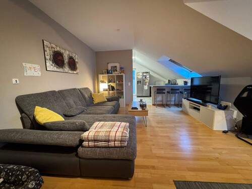 tempImageBdXPfS.jpg - 3 Zimmer Etagenwohnung in Perl