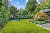Sonniger, schön eingewachsener Garten - 5 Zimmer Einfamilienhaus zum Kaufen in Hamburg