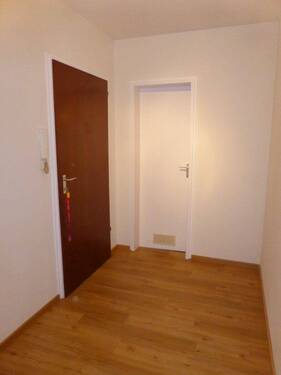 Diele - 1 Zimmer Etagenwohnung zur Miete in Ottobrunn
