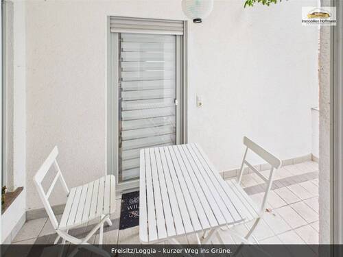 08_Kleiner_Freisitz_Loggia - 