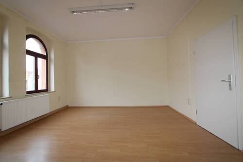 Schlafen - Etagenwohnung mit 70,50 m&sup2; in Bitterfeld-Wolfen zur Miete