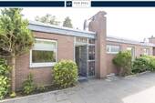 Hausansicht - Charmanter Bungalow mit sonnigem Garten und Garage