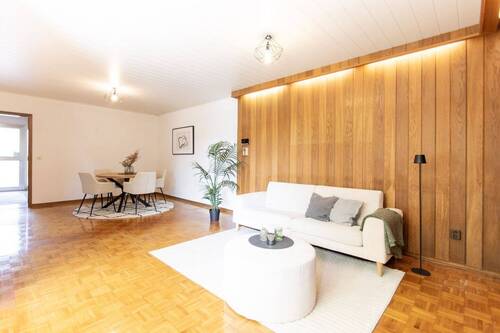 Wohn- und Esszimmer - 
