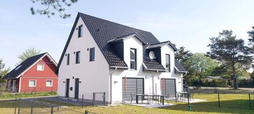 Außenansicht - +++Meerluft schnuppern+++Ruhig gelegene Ferienwohnung in Form einer Haushälfte in Fuhlendorf, an der Ostsee zu verkaufen!