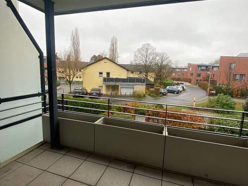 Balkon - 3 Zimmer Etagenwohnung zur Miete in Düsseldorf