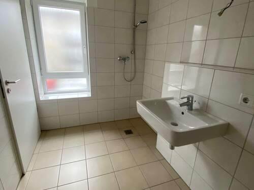 Ensuitebad / bodengleicher Duschbereich - 