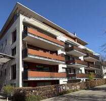 Begehrte Lage am Luisenplatz: 2,5 Zimmer Mietwohnung mit TG Stellplatz bezugsfrei - Radolfzell