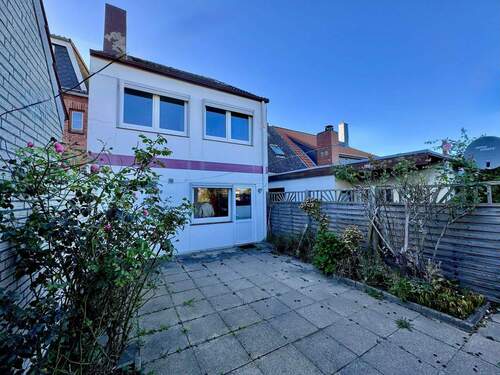 Rückansicht - Mehrfamilienhaus, Wohnhaus mit 106,00 m&sup2; in Heiligenhafen zum Kaufen