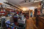 Garage - 