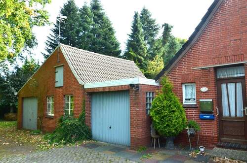 005 - Einfamilienhaus mit 100,00 m² in Aurich zum Kaufen