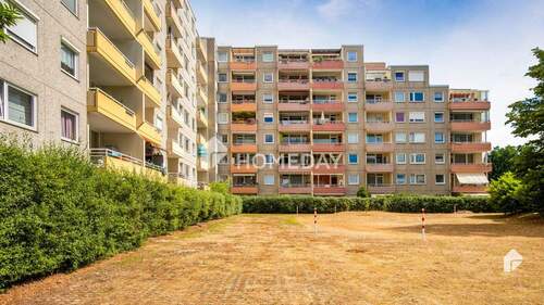 Außenansicht 4 - 4 Zimmer Etagenwohnung in Laatzen