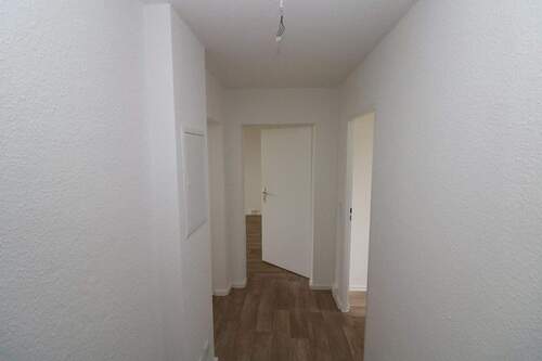 Flur - 3 Zimmer Etagenwohnung in Freiberg