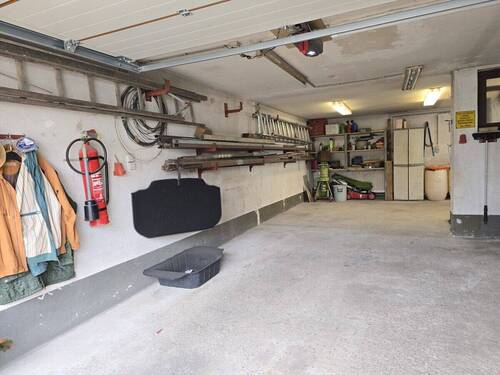Garage - 
