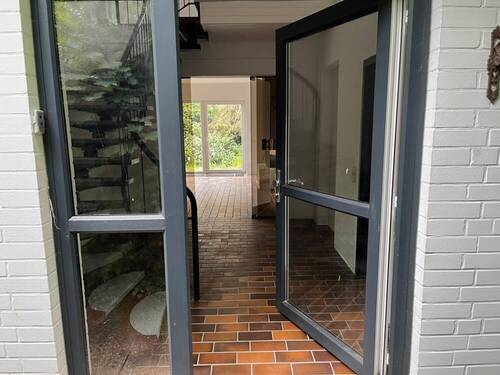 Bild 1 - Großartiges Ein-Familie-Haus mit Einliegerwohnung in Schloß Ricklingen zu vermieten